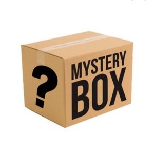 Women’s Fall/Winter Tops Mystery Box